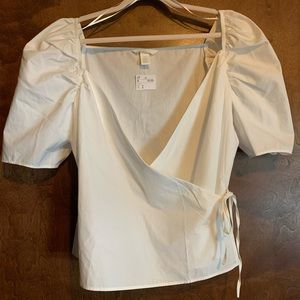NWT Fun H&M White Wrap Top with Puff Sleeves